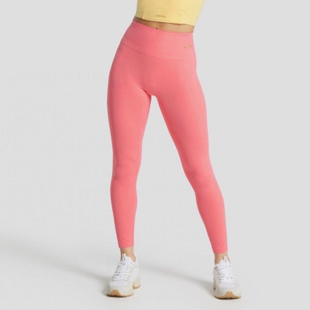 Gym Shark x Whitney Simmons Pink Leggings